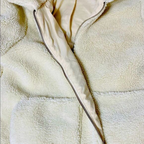 Off White Sherpa Coat Heavy Weight Zip Up Front Pockets Winter Teddy Coat NEW - Picture 4 of 4